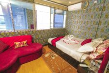 Luxury cruise ships from Dhaka to Khulna via Sundarbans for Couple